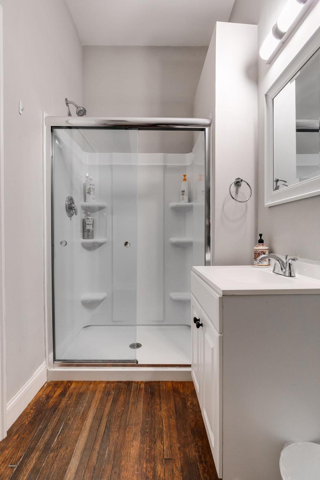 E1 Centrally Located In Carytown Fully Fenced Richmond Buitenkant foto